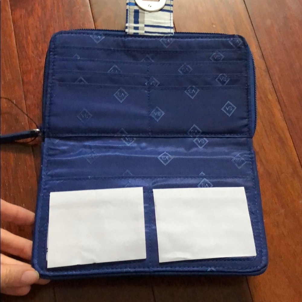 Wallet - Picture 2 of 6